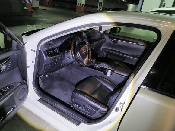 [成都·川A] 二手雷克萨斯雷克萨斯ES2013款 250 典雅版