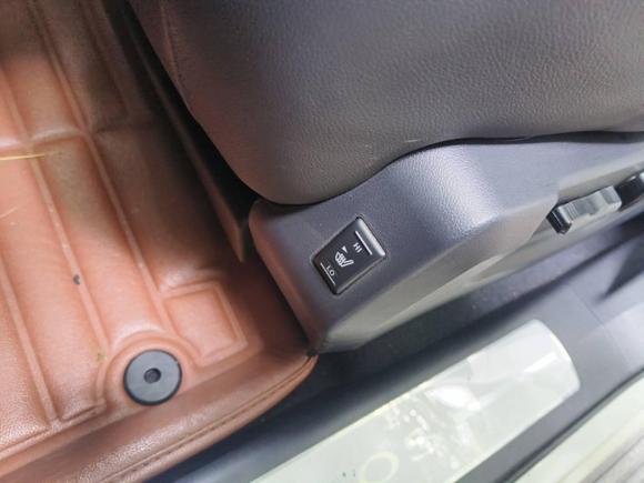 [上海·沪A] 二手雷诺科雷傲2012款 2.5L 四驱舒适导航版