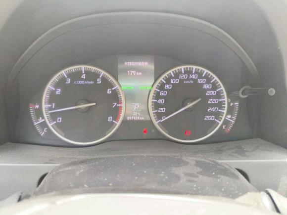 [上海·沪F] 二手讴歌讴歌RDX2016款 3.0L 四驱尊享版