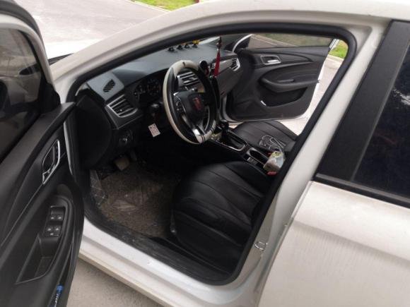 [南昌·赣A] 二手荣威荣威i52019款 1.5L 自动4G互联朗越版