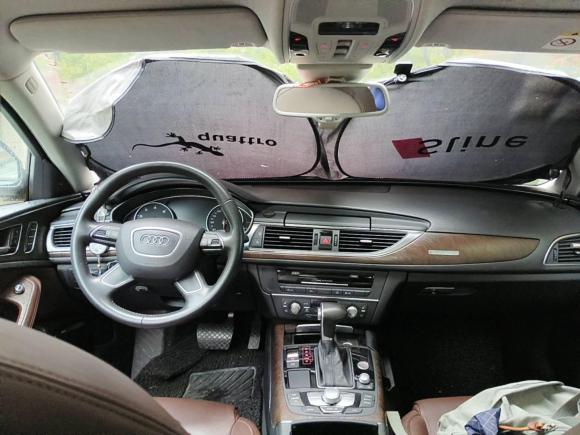 [上海·粤Y] 二手奥迪奥迪A6L2014款 35 FSI quattro 豪华型