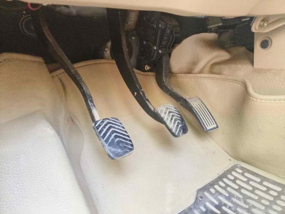 [西安·陕A] 二手五菱汽车五菱宏光2014款 1.5L S豪华型