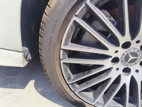 [上海·闽C] 二手奔驰奔驰C级2024款 C 260 L 运动版