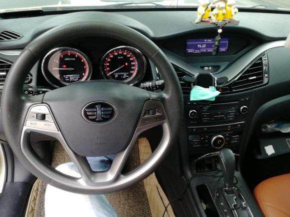 [南京·苏A] 二手奔腾奔腾B702016款 2.0L 自动舒适型