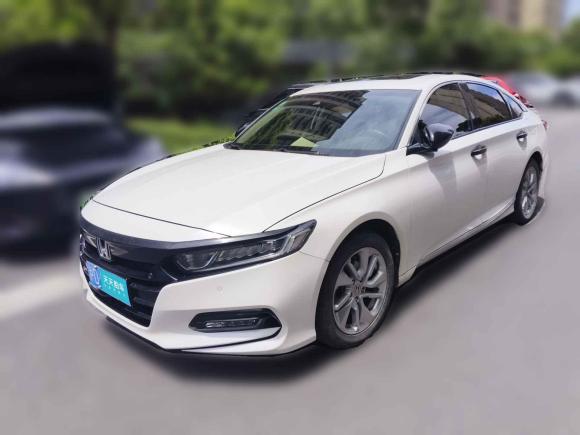 本田雅阁2018款 260TURBO 豪华版 国V「上海二手车」「天天拍车」