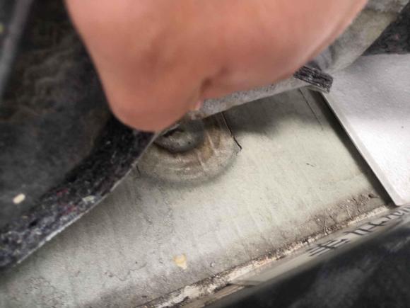 [杭州·浙A] 二手铃木雨燕2013款 1.5L 手动标准版