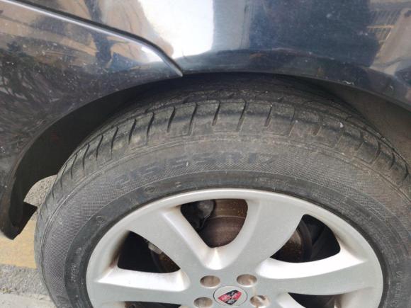 [苏州·苏E] 二手荣威荣威7502011款 2.5L 750E NAVI贵雅版