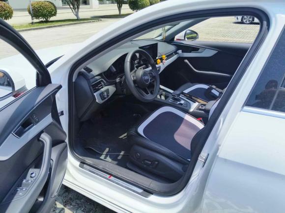 [无锡·苏B] 二手奥迪奥迪A4L2022款 40 TFSI 时尚动感型