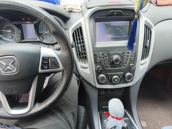 [上海·沪A] 二手驭胜驭胜S3502013款 2.4T 自动两驱柴油豪华版5座