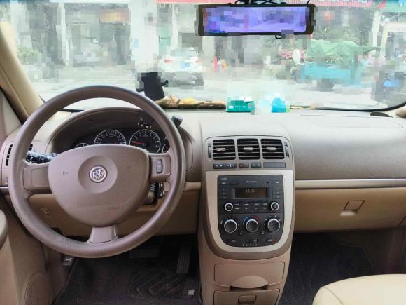 [南京·苏A] 二手别克别克GL82013款 2.4L 经典版