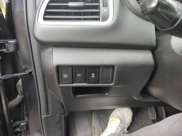 [深圳·粤S] 二手铃木锋驭2014款 1.6L CVT两驱精英型