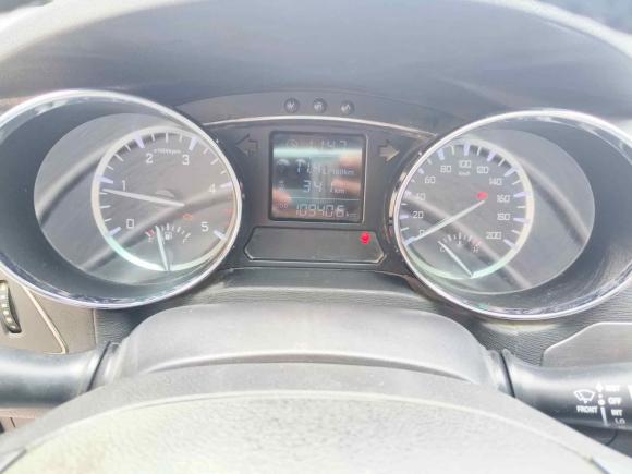 [温州·浙C] 二手江汽集团江淮T62016款 2.8T柴油创客版舒适型长轴HFC4DA1-2C