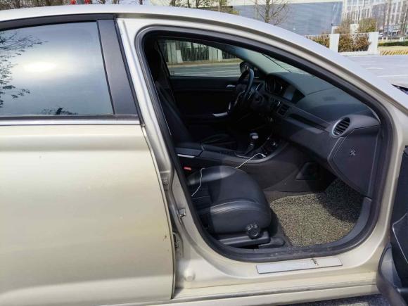 [上海·沪C] 二手荣威荣威5502014款 550S 1.8L 自动智选版