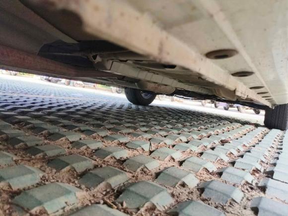 [无锡·鄂A] 二手长安凯程长安欧尚A6002016款 1.5L 手动豪华型7座