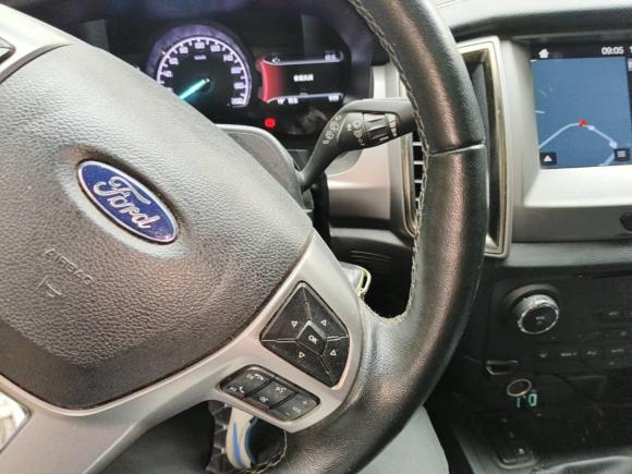 [杭州·浙A] 二手福特撼路者2017款 2.2T 柴油手动四驱豪华版 5座