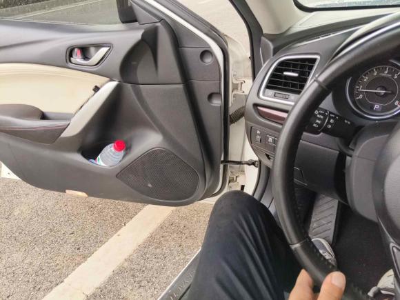 [无锡·苏B] 二手马自达阿特兹2014款 2.0L 蓝天豪华版