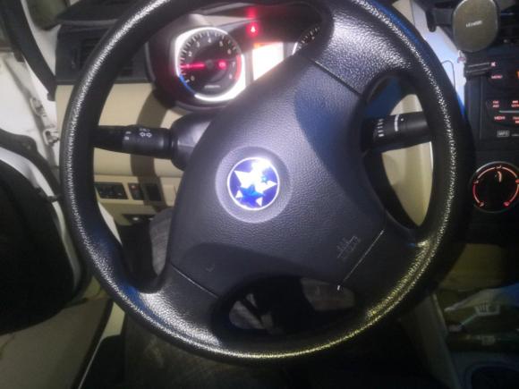 [南京·苏A] 二手启辰启辰R502013款 1.6L 手动时尚版