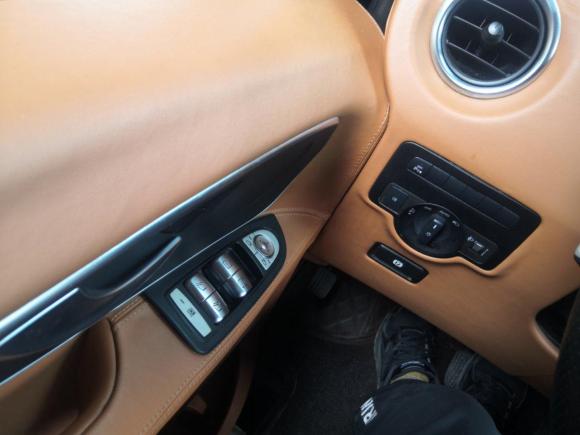 [成都·川A] 二手奔驰威霆2016款 2.0T 商务版