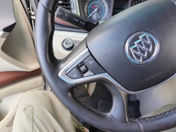 [上海·沪A] 二手别克别克GL82014款 3.0L GT豪华商务豪雅版