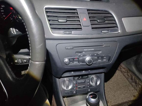 [成都·川A] 二手奥迪奥迪Q32016款 30 TFSI 典藏版 智领型