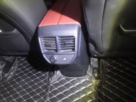 [上海·沪D] 二手雪铁龙天逸 C5 AIRCROSS2017款 380THP 豪华型