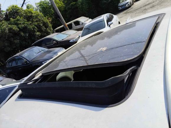 [武汉·鄂A] 二手众泰众泰T7002017款 1.8T 双离合尊贵型