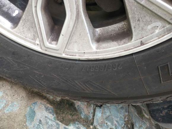 [无锡·苏B] 二手江铃驭胜S3502013款 2.4T 自动两驱柴油超豪华版7座