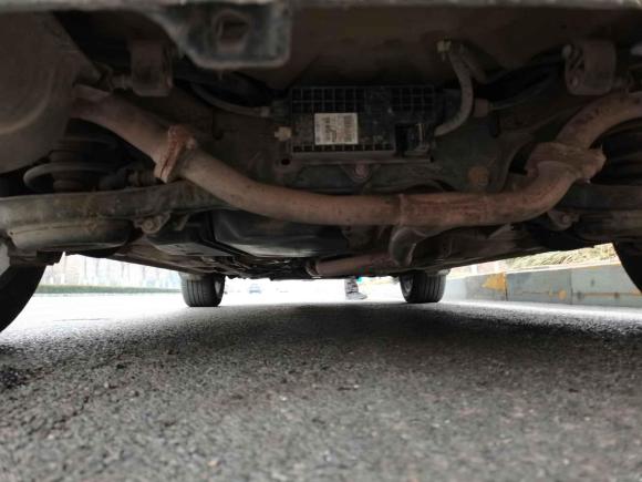 [济南·鲁A] 二手奔腾奔腾X802013款 2.0L 自动舒适型