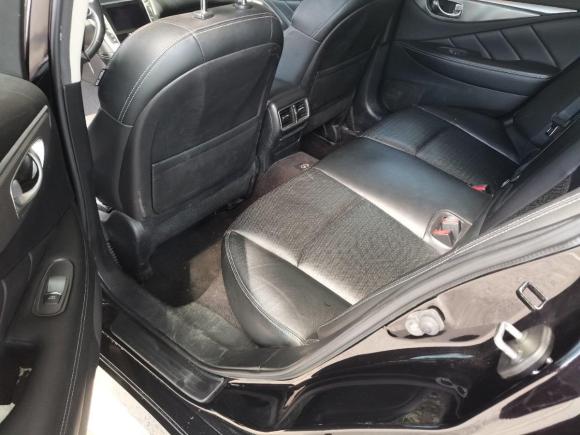 [南京·苏A] 二手英菲尼迪英菲尼迪Q502014款 3.7L 豪华运动版