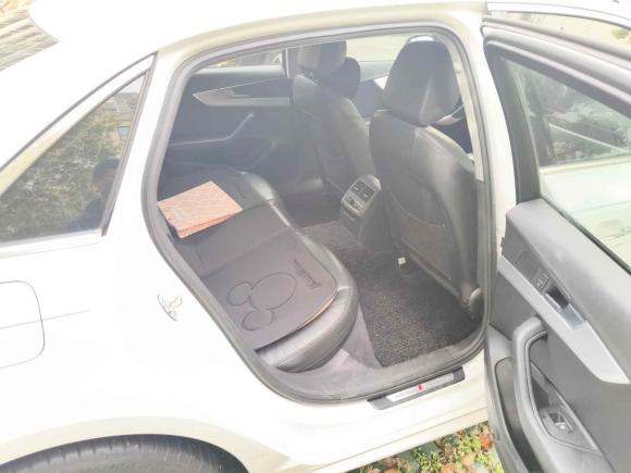 [苏州·苏E] 二手奥迪奥迪A4L2018款 30周年年型 40 TFSI 时尚型