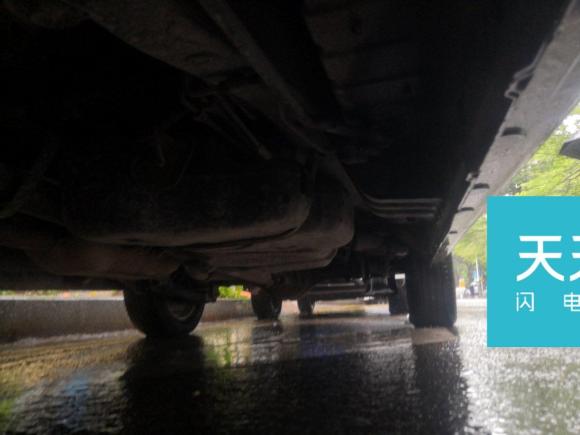 [深圳·粤B] 二手江淮瑞风M52013款 2.0T 汽油手动公务版