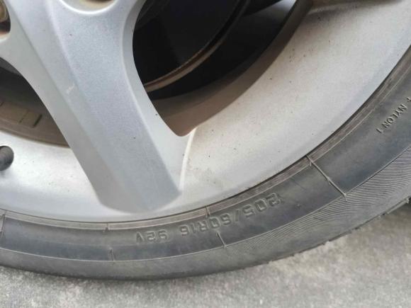 [深圳·鄂A] 二手铃木天语 SX42009款 两厢 1.8L 自动运动型