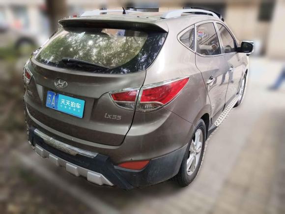 [南京·苏A] 二手现代北京现代ix352010款 2.0L 自动两驱精英版GLS