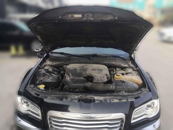 [青岛·鲁U] 二手克莱斯勒克莱斯勒300C2014款 3.0L 卓越版