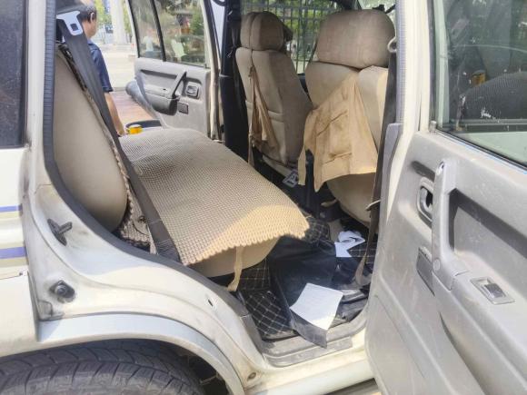 [南昌·赣M] 二手猎豹汽车猎豹64812014款 2.2L 手动四驱