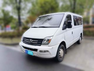 上汽大通MAXUS新途V802021款 2.0T AMT经典傲运通短轴超低顶5/6座