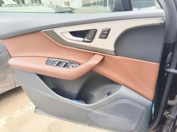 [青岛·鲁B] 二手奥迪奥迪Q72016款 45 TFSI 技术型