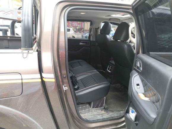 [南昌·赣M] 二手长城炮2021款 2.0T乘用全球版自动汽油四驱舒适型标箱GW4C20B