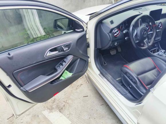 [无锡·苏B] 二手奔驰奔驰A级AMG2017款 改款 AMG A 45 4MATIC