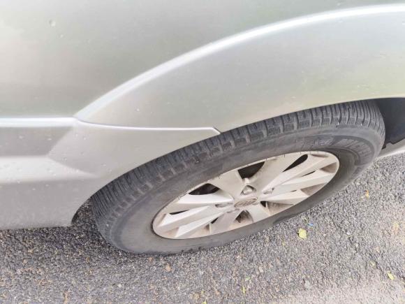 [青岛·鲁B] 二手别克别克GL82011款 2.4L CT舒适版