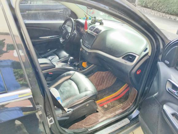 [合肥·皖A] 二手道奇酷威2013款 2.4L 两驱尊尚版