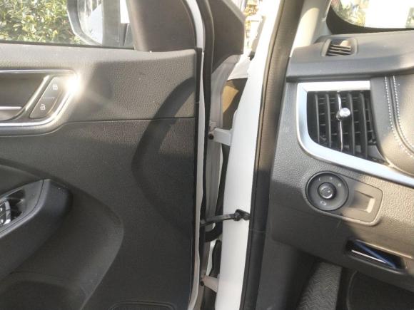 [嘉兴·沪A] 二手荣威荣威RX5新能源2017款 eRX5 50T 混动互联尊荣旗舰版