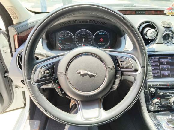 [苏州·苏E] 二手捷豹捷豹XJ2013款 XJL 3.0 SC 全景商务版