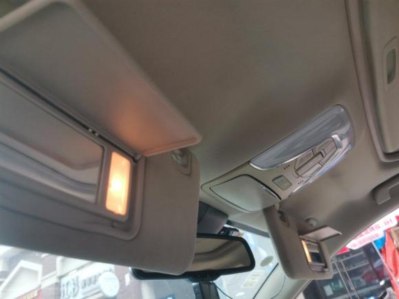 [广州·粤A] 二手广汽传祺传祺GA82016款 320T 行政版