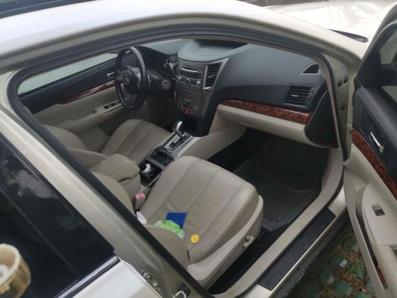 [合肥·皖A] 二手斯巴鲁傲虎2010款 2.5i豪华版