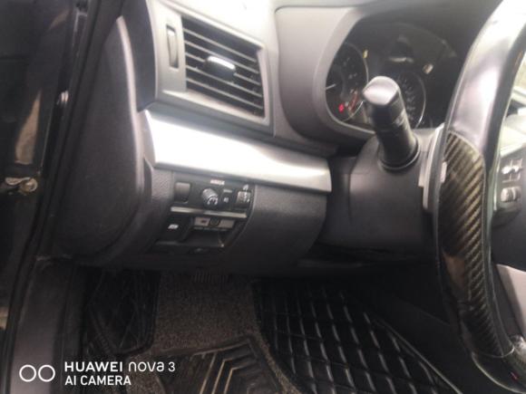 [南京·鲁A] 二手斯巴鲁力狮2010款 2.0i旅行导航版