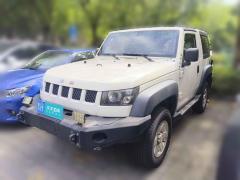 [上海·鲁H] 北京北京BJ402014款 2.4L 手动穿越版