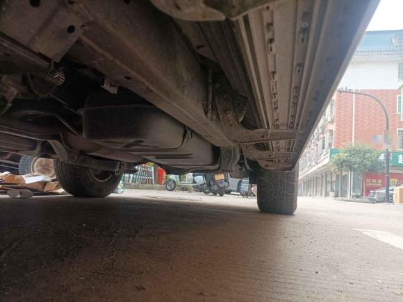 [义乌·浙G] 二手江铃驭胜S3502016款 2.0T 手动四驱汽油豪华天窗版5座