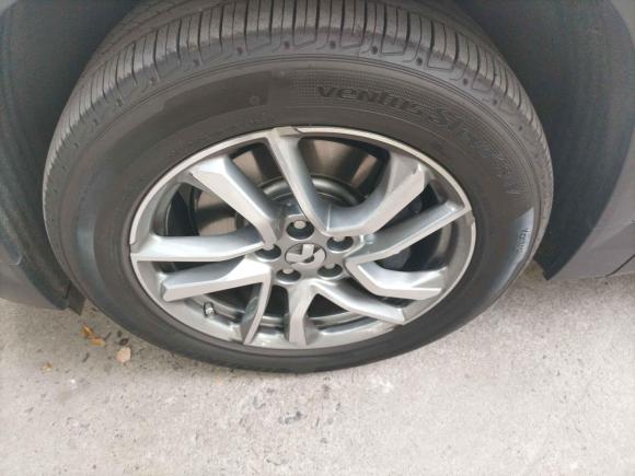 [上海·沪A] 二手蔚来蔚来EC62022款 75kWh 运动版