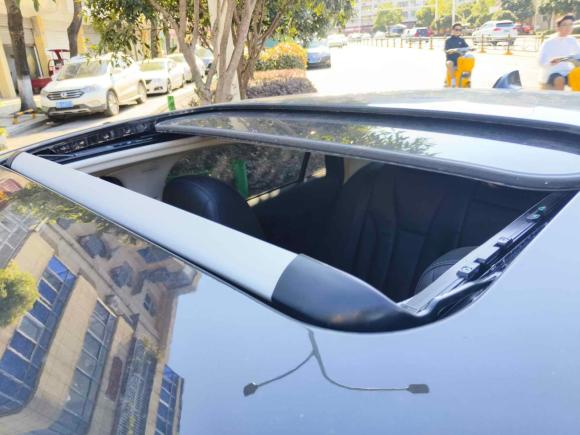 [武汉·鄂W] 二手红旗红旗H52022款 1.5T DCT旗韵版